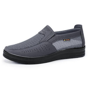 Baskets décontractées à la mode de style sportif pour hommes, chaussures de course confortables à semelle souple avec fermeture à lacets, chaussures tendance - Product Image 5