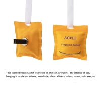 Diffuseur de parfum pour voiture Rafraîchisseur d'air avec logo personnalisé Sachet en tissu Clip pour bouche d'aération de voiture Sac de sachet parfumé suspendu pour tiroir de voiture Placard