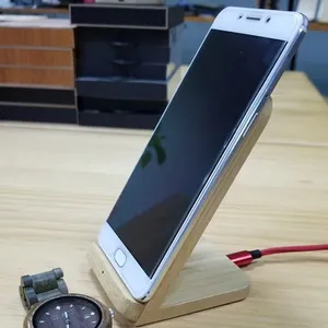 Caricabatterie Wireless Qi Docking Station di ricarica a induzione Chargeur stazione di ricarica in legno di bambù per iPhone 13 Xiaomi Huawei Samsung