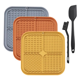 Tapis de léchage multifonctionnel personnalisé pour chien, apaisant et à alimentation lente, en silicone, pour massage et bain, à fixer au <span class=keywords><strong>mur</strong></span> - Product Image 1