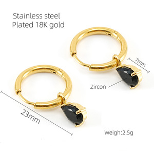 Mode haut de gamme PVD 18K plaqué or goutte d'eau zircone pendentif Huggie boucles d'oreilles femmes en acier inoxydable bijoux en gros - Product Image 6