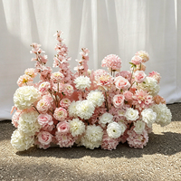 Bouquet de fleurs pré-fait pour mariage, rangée de fleurs en soie rose et verte pour la décoration de l'allée d'entrée de mariage