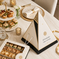 Maßgefertigte Pyramiden-Lebensmittelbox Verpackung Kuchen Piramidenbox Dreieckige Bäckerei-Snackbox Ramadan Pyramidenbox mit Deckel