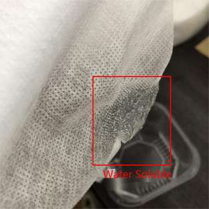 Vente d'usine biodégradable personnalisé A4 taille bâton sur <span class=keywords><strong>imprimable</strong></span> 100% PVA soluble dans l'eau froide non tissé papier broderie stabilisateur - Product Image 3