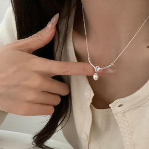 Collier en argent massif S925 torsadé avec perle naturelle en forme de goutte d'eau de 7-8 mm, collier de perles pour femmes - Product Image 2