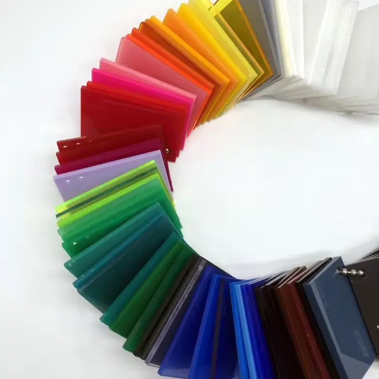 Fogli acrilici in plastica di alta qualità 1mm-50mm 4FT * 8FT e colori in Perspex