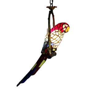Lámpara Colgante LED de Vidrio Artístico Decorativo Estilo Tiffany, Diseño de Loro Rojo Grande, Forma Alargada - Product Image 2
