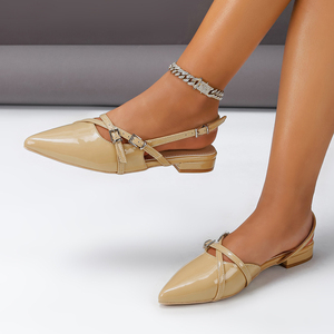 Nouvelles chaussures plates pour femmes Y 35-42 à talons bas, à brides croisées et à bride unique, tendance, polyvalentes, décontractées, pour les trajets quotidiens - Product Image 4