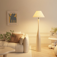 Lampe sur pied minimaliste de style médiéval en forme de champignon, lumière LED, abat-jour en tissu, interrupteur au pied, pour chambre à coucher, salon, maison d'hôtes