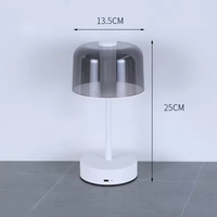 Lampe de bureau moderne en métal pour étudiants, rechargeable, LED, commande tactile, sans fil, design simple, protection des yeux, pour bureaux d'étude et lecture