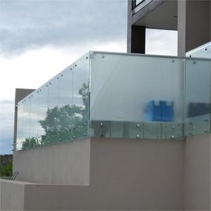 Parche de hierro personalizado moderno, barandillas de vidrio, pasamanos y balaustradas para villas, suministro directo de fábrica de Foshan - Product Image 2