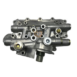 Cubierta del radiador de aceite para las piezas del motor HINO J05 Excavadora de 21-30 cm - Product Image 1