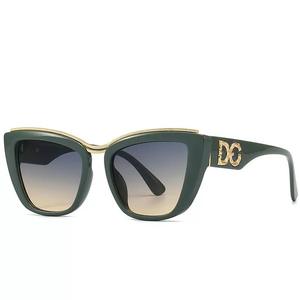<span class=keywords><strong>Occhiali</strong></span> da Sole da Donna 2025 Cat-Eye Classici con Protezione UV400 Ombreggianti di Alta Qualità Vendita all'Ingrosso Gafas De Sol - Product Image 3