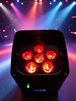 Yifa10 Ensemble de 6 lampes LED 18W, alimentées par batterie DMX, avec étui de charge, WiFi pour les mariages, les fêtes et les bars