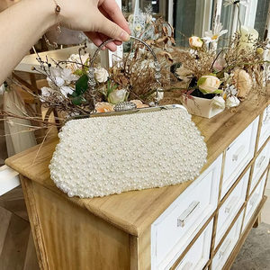 Bolso <span class=keywords><strong>de</strong></span> mano <span class=keywords><strong>de</strong></span> perlas <span class=keywords><strong>de</strong></span> lujo al por mayor <span class=keywords><strong>para</strong></span> mujer bolso <span class=keywords><strong>de</strong></span> noche elegante <span class=keywords><strong>para</strong></span> fiestas - Product Image 6