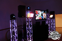 Présentoir en treillis lumineux Totem Truss Display Tower Truss DJ Stand pour événements