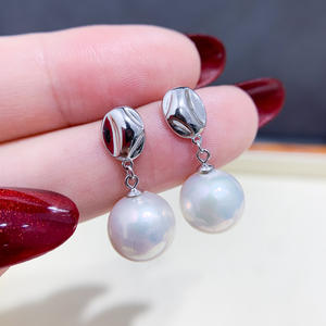 อุปกรณ์ทำเครื่องประดับมุกเงินแท้ WENCHI S925 ขนาด 9-15 มม. ทรงกลม รุ่น 22065 สีดำและสีเงิน สำหรับทำต่างหู พร้อมฐานเปล่า - Product Image 1