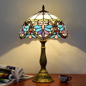 Lampe de table en forme de cœur de style européen moderne méditerranéen de 12 pouces, en verre Tiffany, rétro, baroque, pour bar, chambre à coucher, chevet - Product Image 4