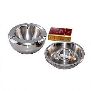 Cenicero Redondo Portátil de Acero Inoxidable Clásico para Hotel, Hogar, Restaurante y Automóvil - Product Image 1