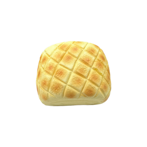 Squishy Classico a Forma di Omino Pan di Zenzero con Papillon, Giocattolo Antistress Morbido con Faccina Sorridente in Tonalità Giallo Caldo, Ideale per Souvenir Natalizi all'Ingrosso - Product Image 2