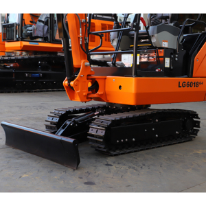 LonKing LG6018 Mini-excavatrice sur chenilles multifonctionnelle de 1,8 tonne, moteur Yanmar, hydraulique Hengli, garantie 1 an, système complet en stock - Product Image 5