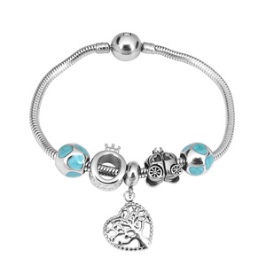 <span class=keywords><strong>Bracciale</strong></span> <span class=keywords><strong>con</strong></span> ciondoli in acciaio inossidabile <span class=keywords><strong>bracciale</strong></span> <span class=keywords><strong>con</strong></span> perline <span class=keywords><strong>con</strong></span> corona portachiavi ciondola ciondoli <span class=keywords><strong>con</strong></span> ciondoli perline per bambini ragazze donne - Product Image 4