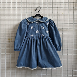 Abito da principessa personalizzato ricamato per bambine <span class=keywords><strong>dolce</strong></span> adorabile abito floreale in cotone con maniche lunghe decorazione di pizzo - Product Image 3