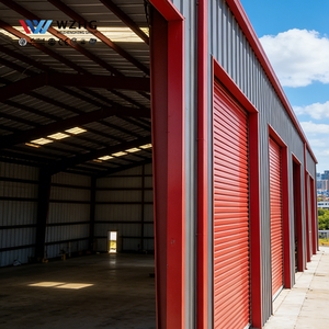 อาคารโครงสร้างเหล็กสำเร็จรูปสำหรับคลังสินค้า โรงงาน โรงพยาบาล และโรงยิม - ได้รับการรับรองมาตรฐาน ISO ป้องกันการกัดกร่อน อายุการใช้งาน 50 ปี - Product Image 1