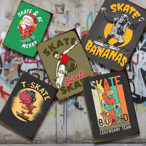 Plaque murale décorative en métal, style rétro, avec logo en étain, motif skateboard et outils de bar, design unique et tendance, pour décoration intérieure - Product Image 1