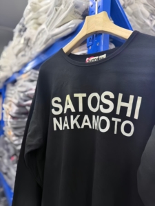 Nuevas sudaderas con capucha de manga larga con cremallera y lavado ácido para hombre, estilo hip hop urbano, con letras, para otoño, ODM SATOSHI NAKAMOTO - Product Image 3