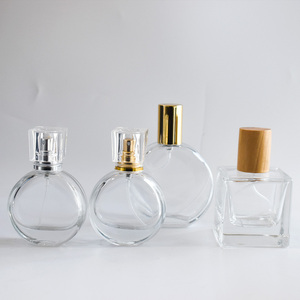 Elegante Botella de <span class=keywords><strong>Perfume</strong></span> de Vidrio Recargable de 50ml 100ml, Cuadrada, para Marcas de Lujo, con Tapa de Madera de Bambú, <span class=keywords><strong>Precio</strong></span> de Fábrica - Product Image 4