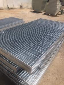 Grille en acier renforcée <span class=keywords><strong>de</strong></span> taille personnalisée, galvanisée, pour passerelle, plateforme, pont, ponton, grille en acier durable - Product Image 3