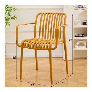 Chaise empilable légère entièrement en plastique, durable, pour intérieur et extérieur, idéale pour la maison, les restaurants, les fêtes et les événements. - Product Image 6