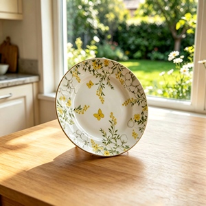 <span class=keywords><strong>Assiette</strong></span> en céramique <span class=keywords><strong>blanche</strong></span> de style vintage avec motif de fleurs jaunes et de papillons, forme <span class=keywords><strong>octogonale</strong></span> géométrique, plat de service pour le thé et les pâtisseries - Product Image 4