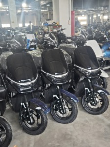 Nueva Motocicleta Eléctrica, Duradera, <span class=keywords><strong>de</strong></span> Larga Duración, con Motor <span class=keywords><strong>de</strong></span> 1500w, Dos Ruedas, <span class=keywords><strong>Batería</strong></span> <span class=keywords><strong>de</strong></span> Litio <span class=keywords><strong>de</strong></span> 60V 72V - Product Image 5