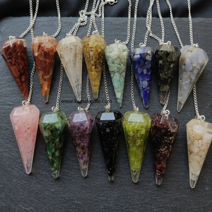 Pendules en cristal poli sculptés à la main avec chaînes, en pierre naturelle en forme de goutte d'eau, pour la radiesthésie, la guérison Reiki et la méditation - Product Image 2