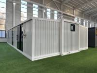 Maison conteneur préfabriquée minimaliste ignifuge de taille standard avec mur rideau, entièrement meublée, pour l'exportation, prix OEM ODM