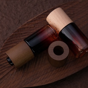 Serie de Envases de Madera Natural Personalizados WeWood de Vietnam, Tapa de Lujo para Frascos de Cosméticos y Tapas para Botellas con Logotipo Grabado - Product Image 3