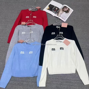 Bán Buôn Thiết Kế Quần Áo Mùa Thu Mùa Đông Dài Tay Áo Thương Hiệu Thời Trang Áo Thun Dệt Kim Áo Len Cho Phụ Nữ - Product Image 3