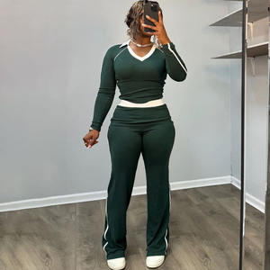 カスタムカジュアルパッチワーク2ピースセット女性用トラックスーツコントラストVネッククロップトップロングパンツマッチングスポーティクラシック衣装 - Product Image 1