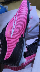 <span class=keywords><strong>Predator</strong></span> Archive Edición Limitada FG, Zapatos <span class=keywords><strong>de</strong></span> Fútbol para Hombre, <span class=keywords><strong>Botas</strong></span> <span class=keywords><strong>de</strong></span> Fútbol Deportivas <span class=keywords><strong>de</strong></span> Tobillo, Venta al por Mayor, Primavera, Otoño, Invierno - Product Image 2