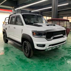 Coche Eléctrico Barato de 4 Plazas para Adultos y Mini Camioneta China NE con Autonomía de <100km, Potencia de 50kW, Peso en Vacío de 850kg y Frenos de Disco en las Cuatro Ruedas - Product Image 2