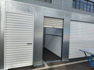 Tùy chỉnh thiết kế hiện đại tự lưu trữ hành lang đơn vị với Roll-up cửa cuốn màn trập cho đổ hướng dẫn sử dụng mở - Product Image 3