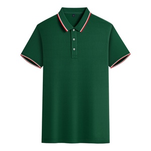 Polo pour homme avec logo personnalisé - Doux et résistant avec détails brodés, idéal pour les uniformes d'entreprise et les vêtements de travail professionnels - Product Image 1