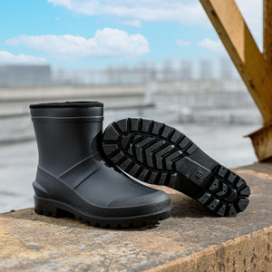 <span class=keywords><strong>Bottes</strong></span> <span class=keywords><strong>de</strong></span> <span class=keywords><strong>pluie</strong></span> en PVC à talons hauts imperméables pour femmes chaussures <span class=keywords><strong>de</strong></span> mode à la cheville courtes mignonnes pour l'hiver et l'automne - Product Image 4