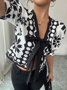 Chemise élégante pour femmes, design tendance, décontractée, à fleurs, col en V, manches régulières, respirante, pour le bureau - Product Image 6