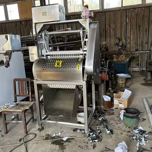 Machine à dénoyaouter et à écaler les cerises électrique commerciale - NEUVE 1,5 kW Capacité 250-500 kg/h Équipement de transformation alimentaire pour usage en restaurant - Product Image 2