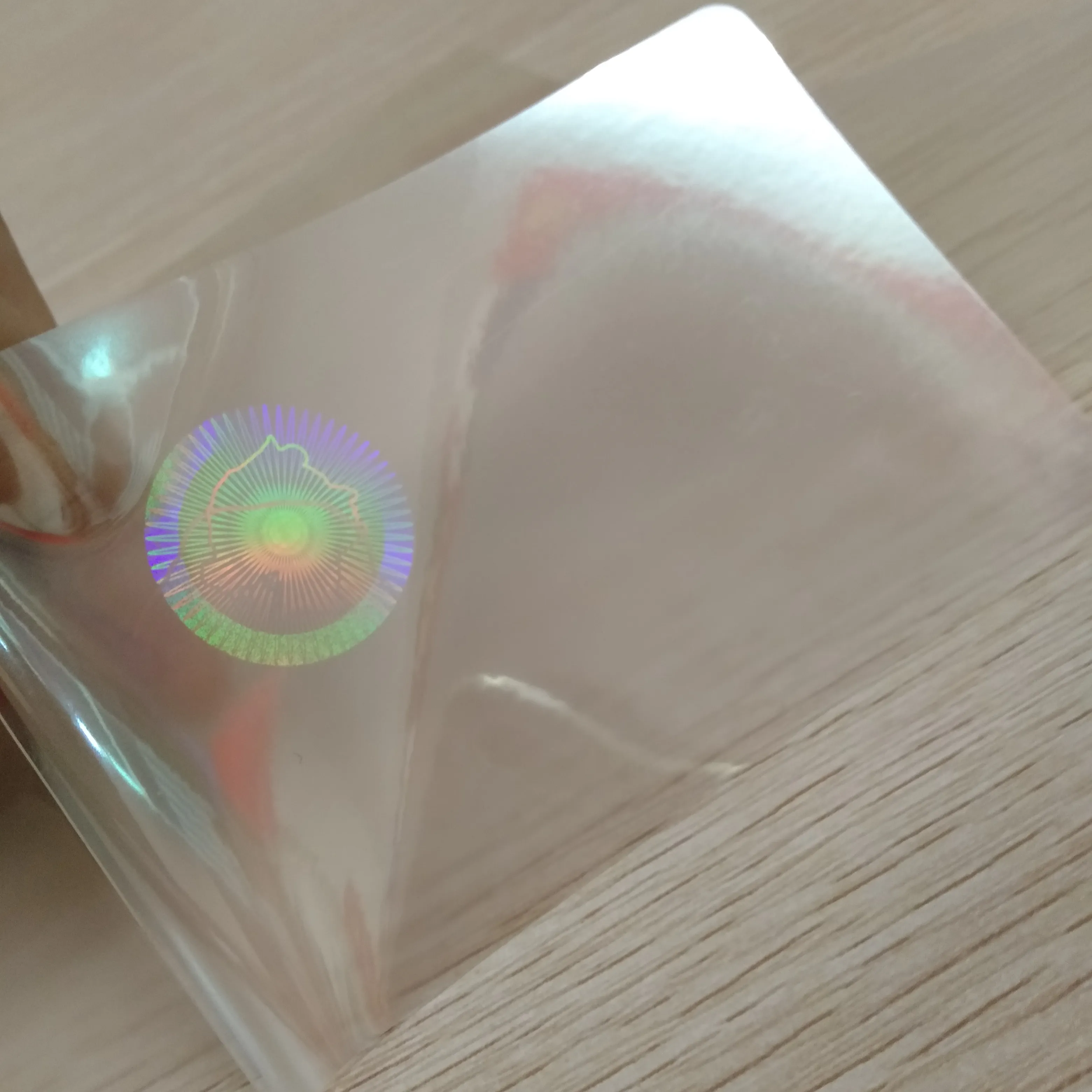 Ologramma laser dell'etichetta adesiva della sovrapposizione della laminazione dell'ologramma 3D personalizzato trasparente