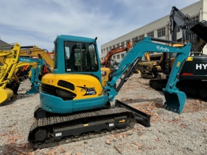 Excavadora de cadenas mini Kubota KX155 usada de 5 toneladas, original de Japón, lista para enviar - Product Image 1