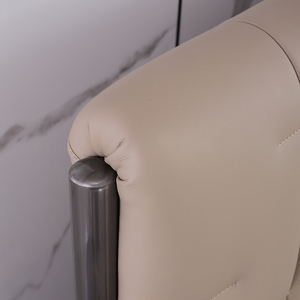 Lit Moderne King Size Complet Extra Large en Cuir Rembourré Doux Gris Lit Double Confortable pour Appartement & Hôtel - Product Image 4